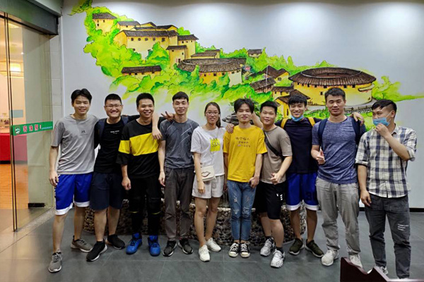 羽毛球比賽后集體合照